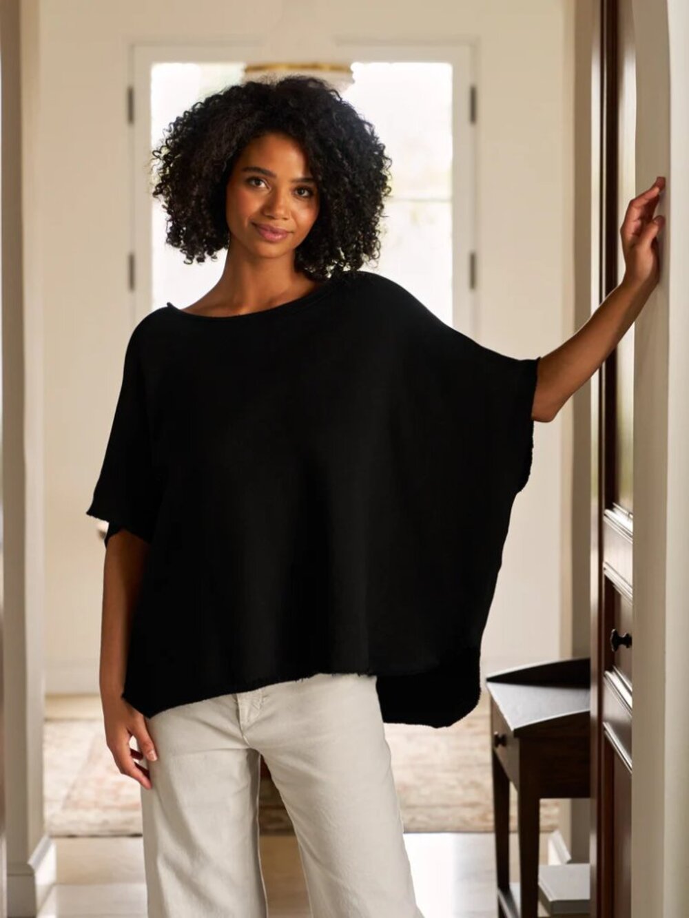 Frank & Eileen Olive Original Capelet in Black OS